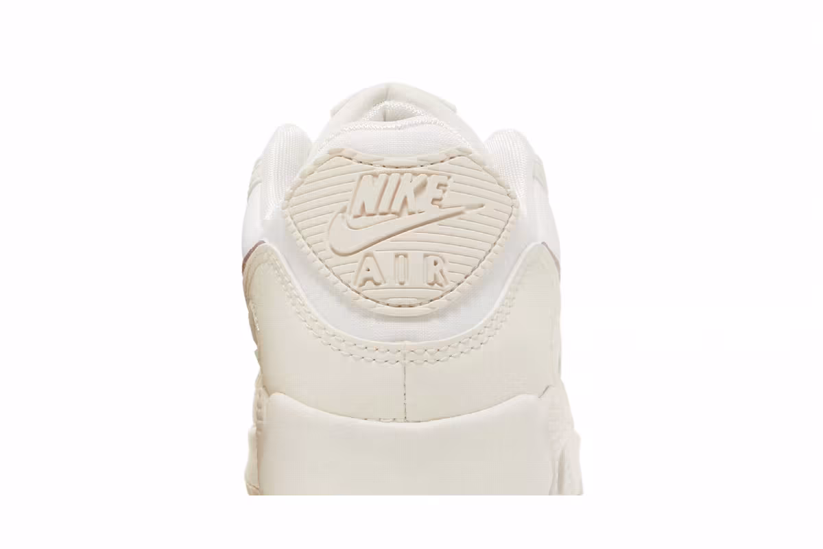 Nike Women's Air Max 90 Sail Pink Oxford, view 8