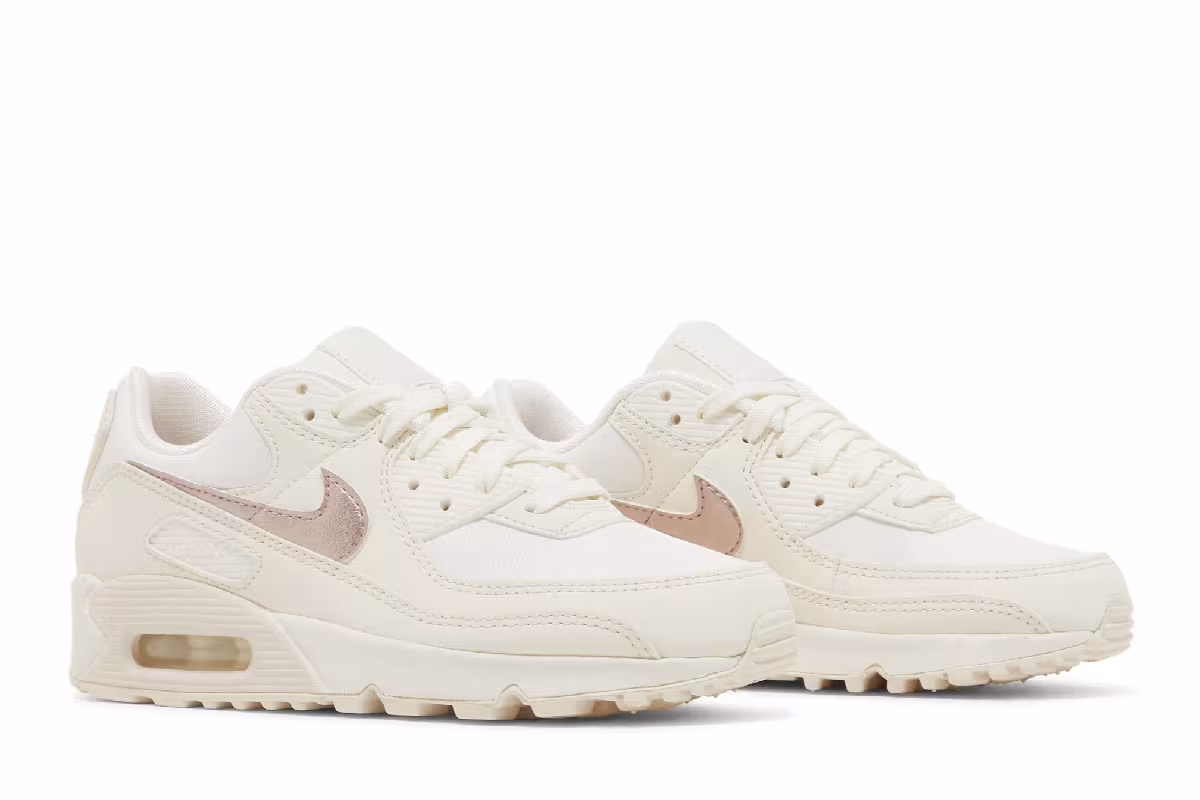 Nike Women's Air Max 90 Sail Pink Oxford, view 9