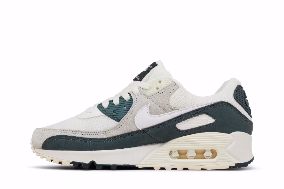 Nike Women's Air Max 90 Sail Vintage Green, view 4