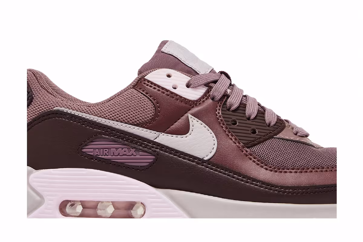 Nike Women's Air Max 90 Smokey Mauve, view 3