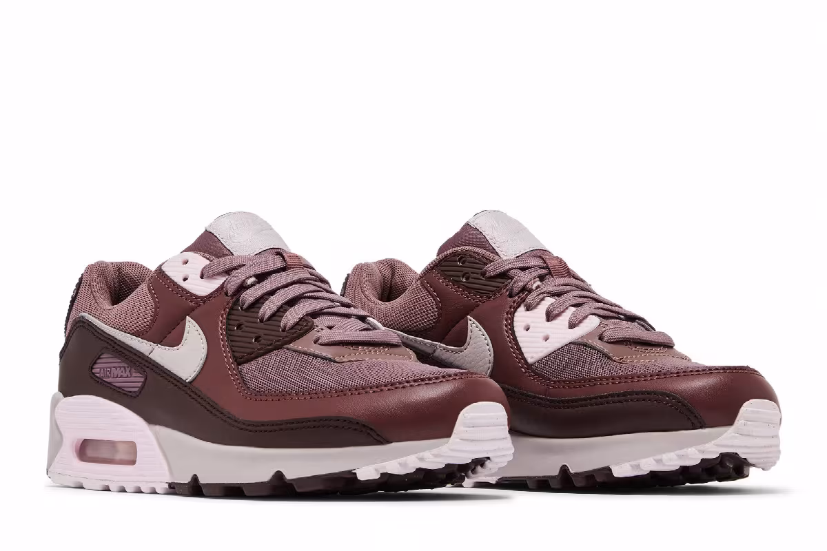 Nike Women's Air Max 90 Smokey Mauve, view 9