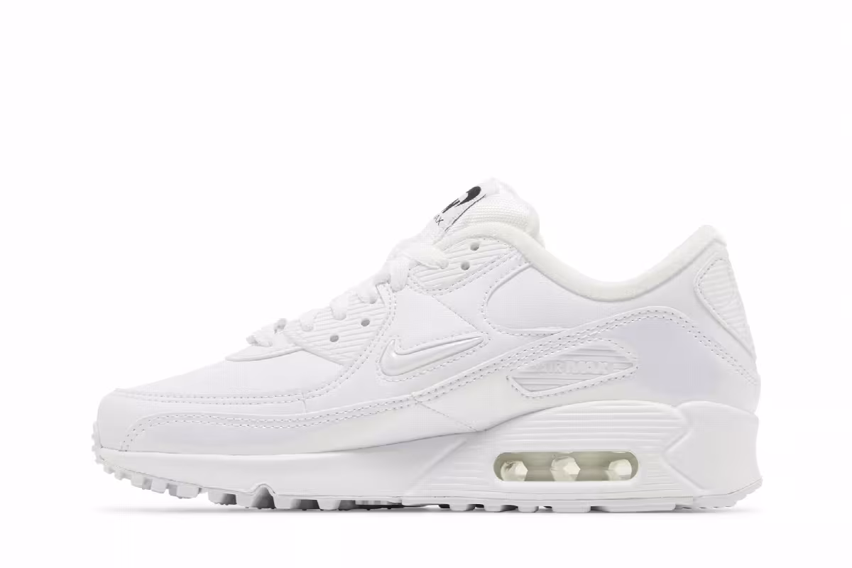 Nike Women's Air Max 90 SE Dance - White Iridescent, view 4