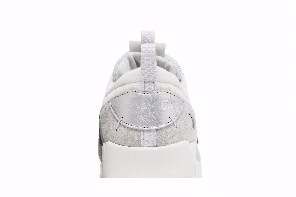 Nike Women's Air Max 90 Futura Pure Platinum Metallic Silver, view 8