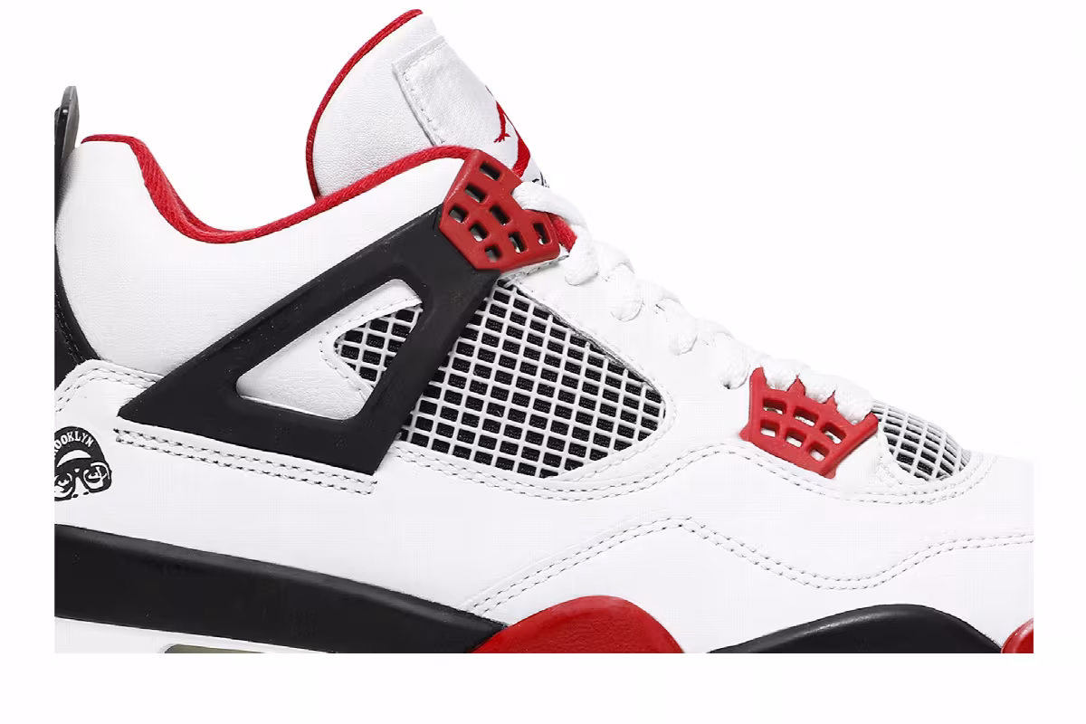 Air Jordan 4 Mars, view 3