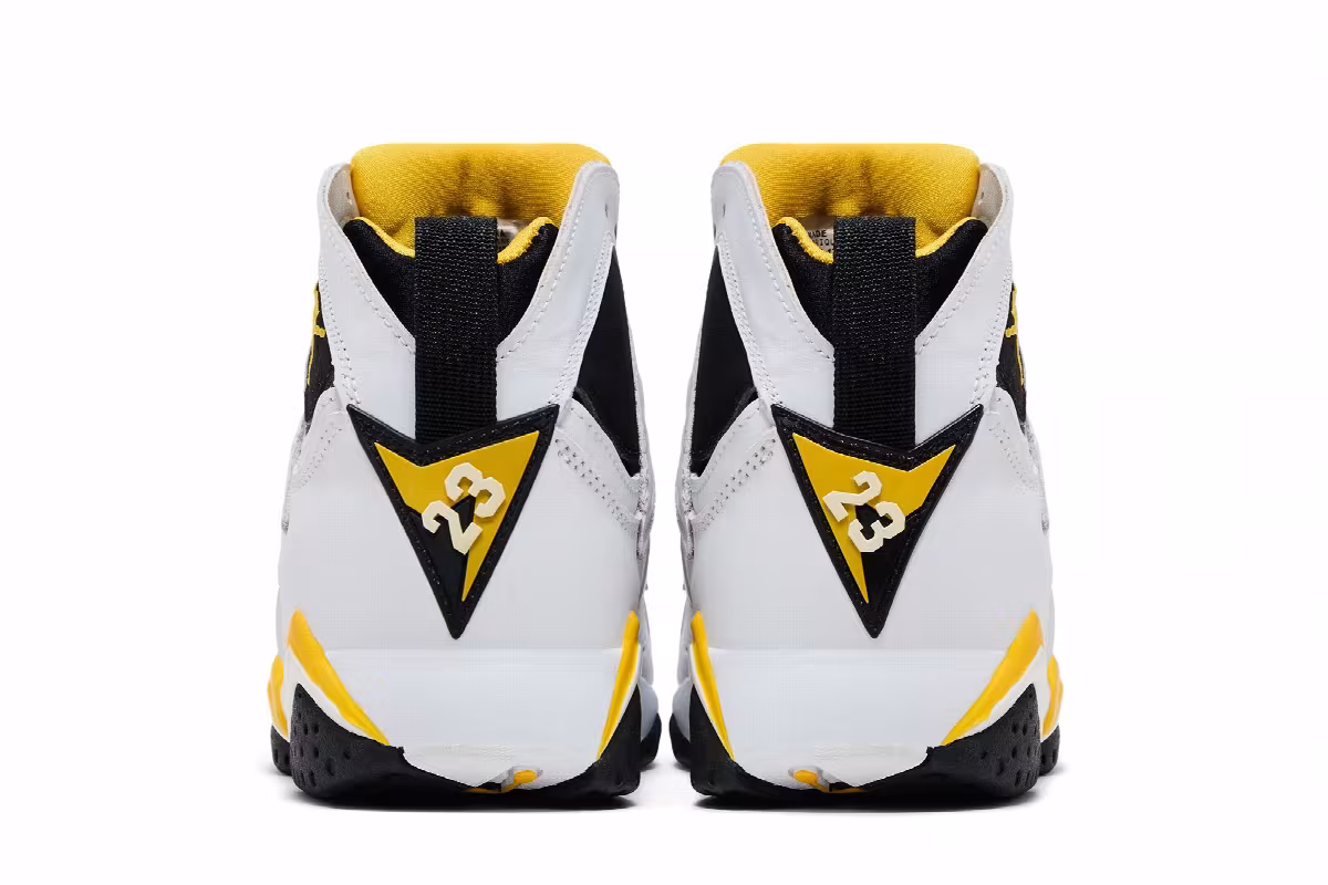 Women's Air Jordan 7 White Varsity Maize, view 7