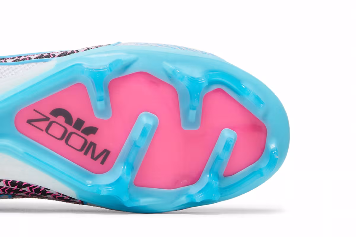 Nike Zoom Mercurial Vapor 15 Elite FG Blast Pack, view 6