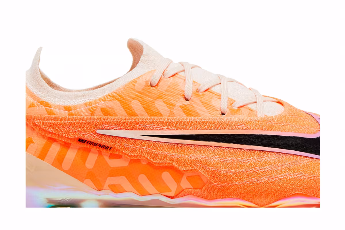 Nike Zoom Mercurial Vapor 15 Elite AG Pro United Pack, view 3