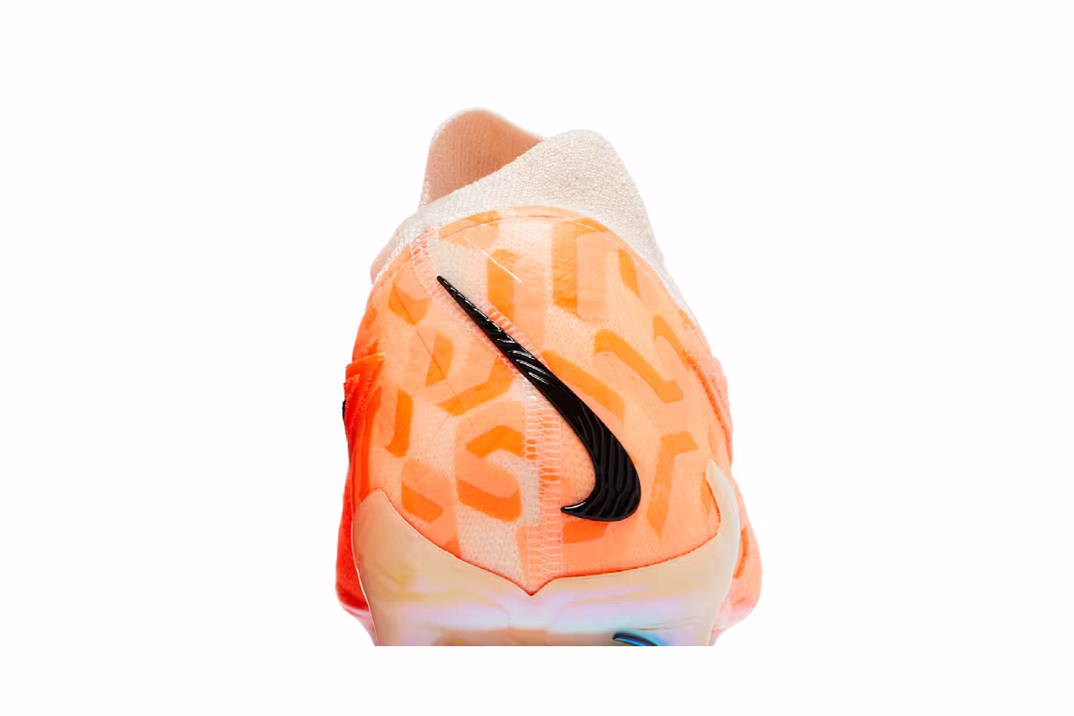 Nike Zoom Mercurial Vapor 15 Elite AG Pro United Pack, view 8