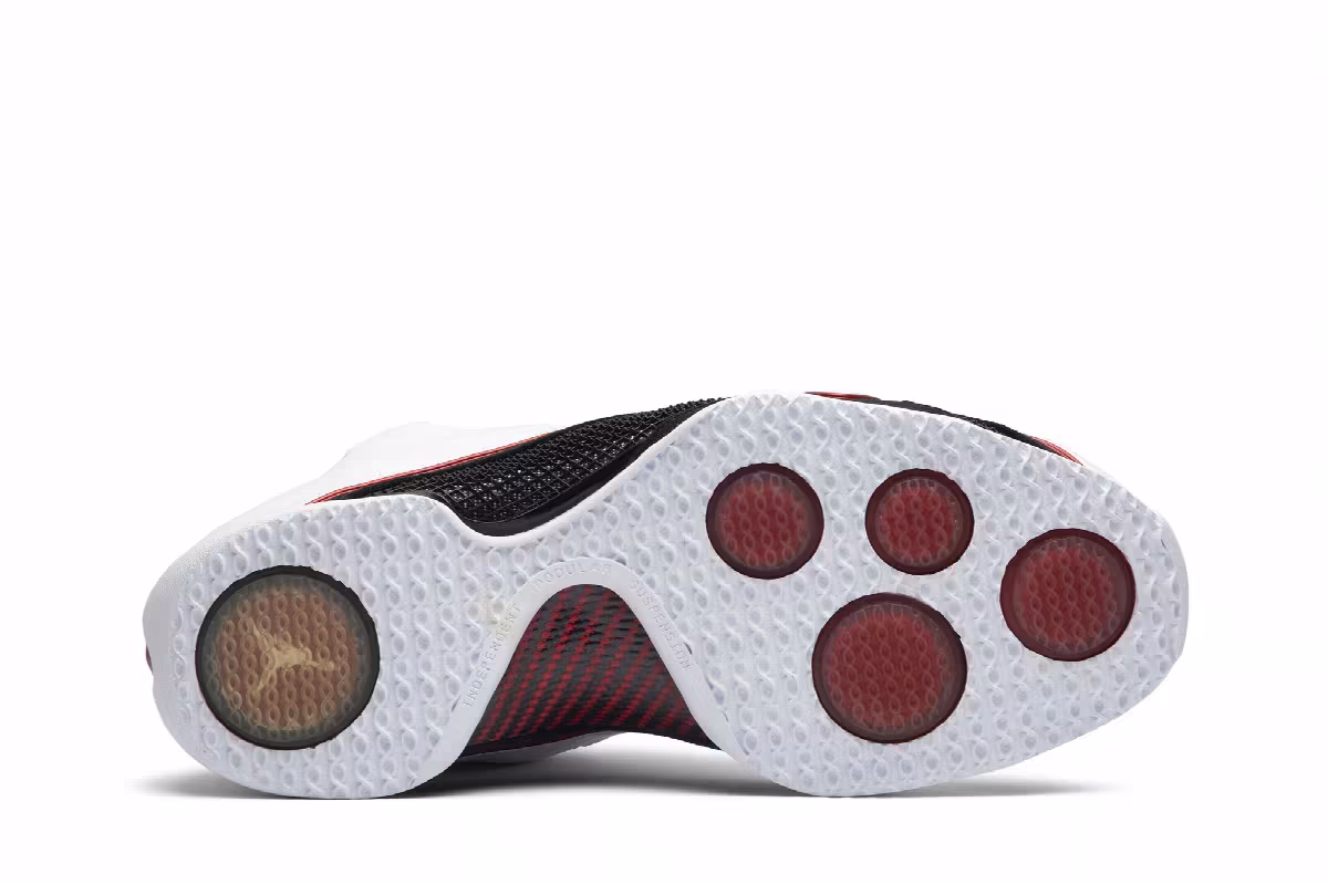 Air Jordan 21 OG White Varsity Red, view 5