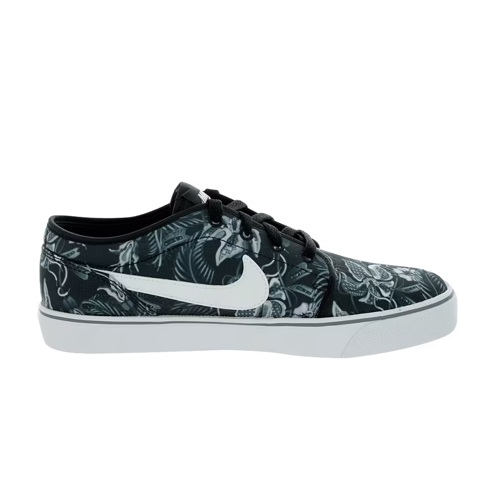 Nike Toki Low