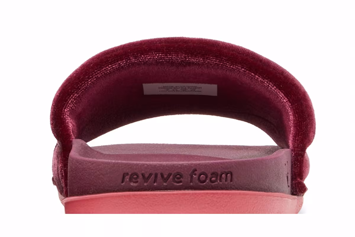 Nike Women's Offcourt Slide SE Dark Beetroot, view 8