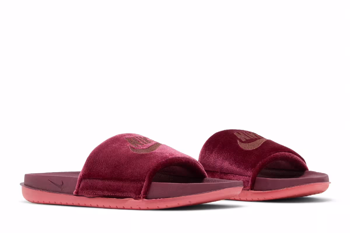 Nike Women's Offcourt Slide SE Dark Beetroot, view 9