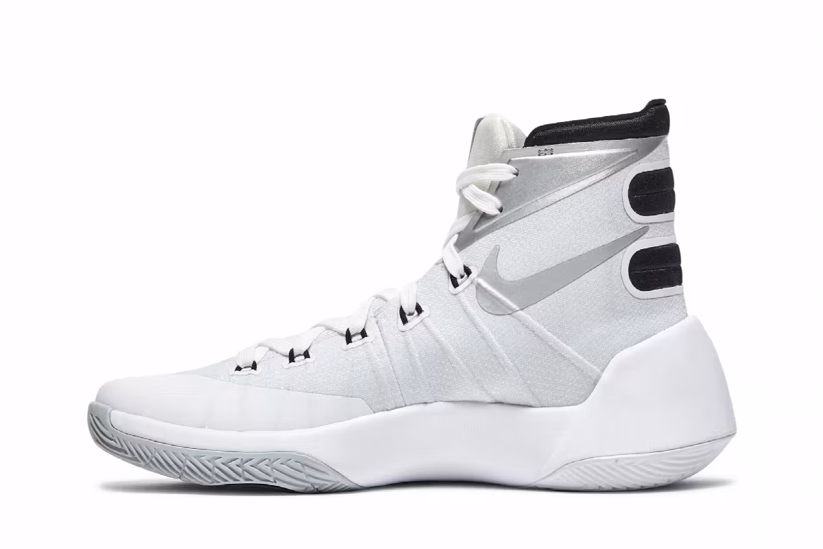 Nike Hyperdunk 2015 Team, view 4