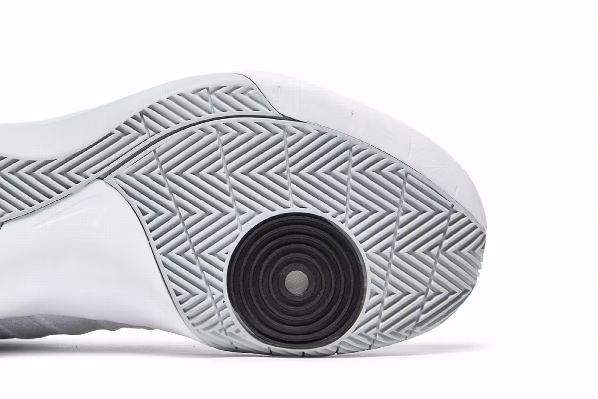 Nike Hyperdunk 2015 Team, view 6