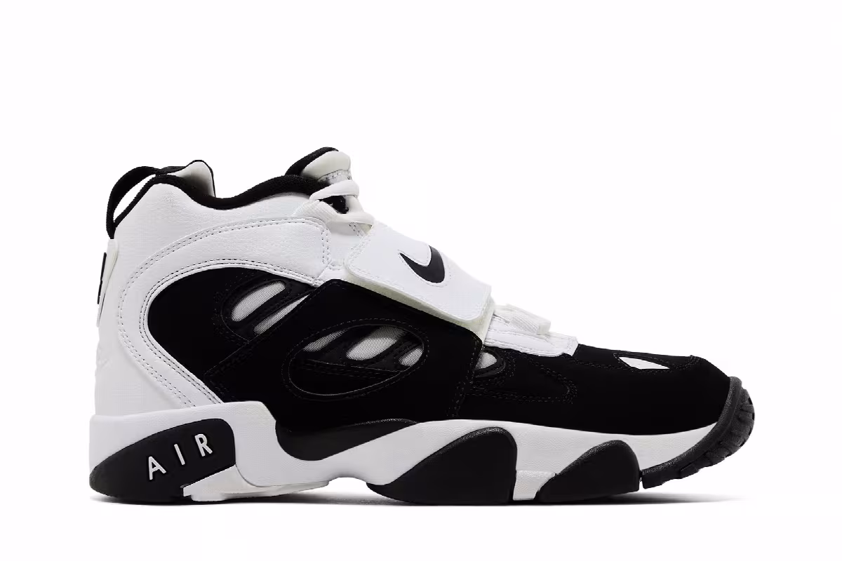 Nike Air Diamond Turf 2 White Black, view 2