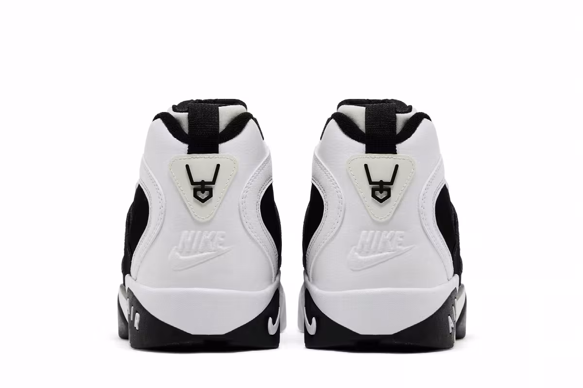 Nike Air Diamond Turf 2 White Black, view 7