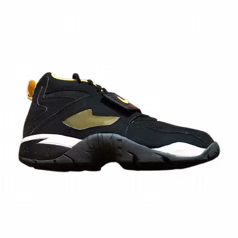 Nike Air Diamond Turf 'Black Varsity Maize'