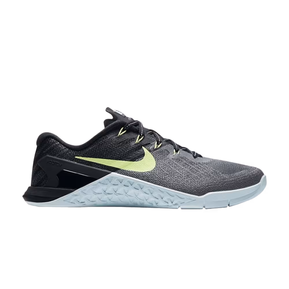 Nike Women's Metcon 3