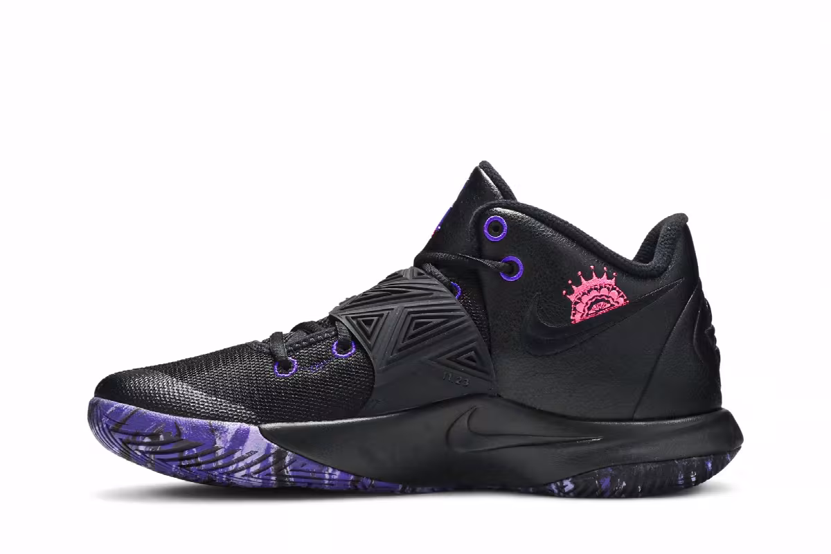 Nike Kyrie Flytrap 3 Black Court Purple, view 4