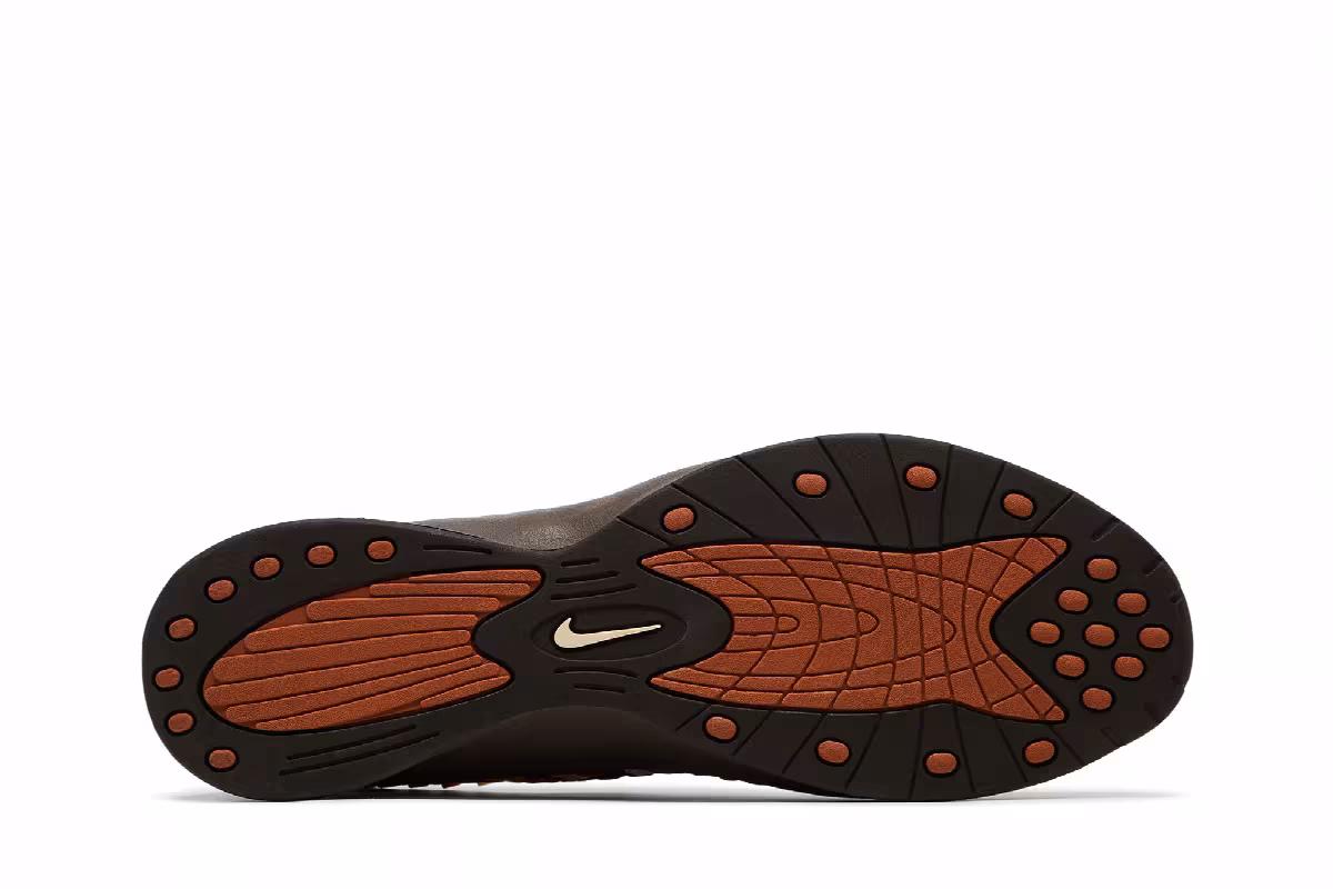HTM x Nike Air Woven Dark Mocha, view 5