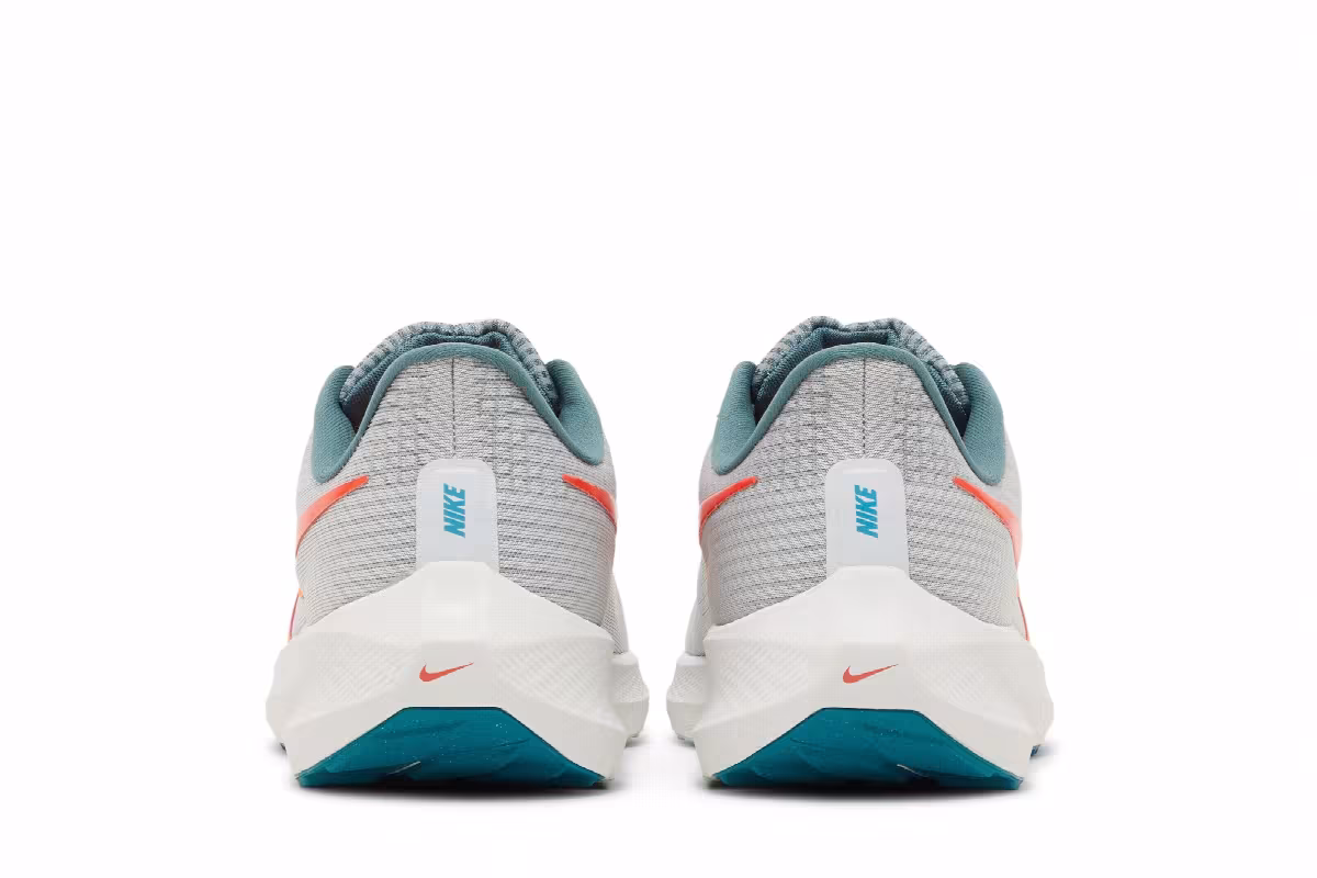 Nike Air Zoom Pegasus 39 4E Wide Pure Platinum Total Orange, view 7