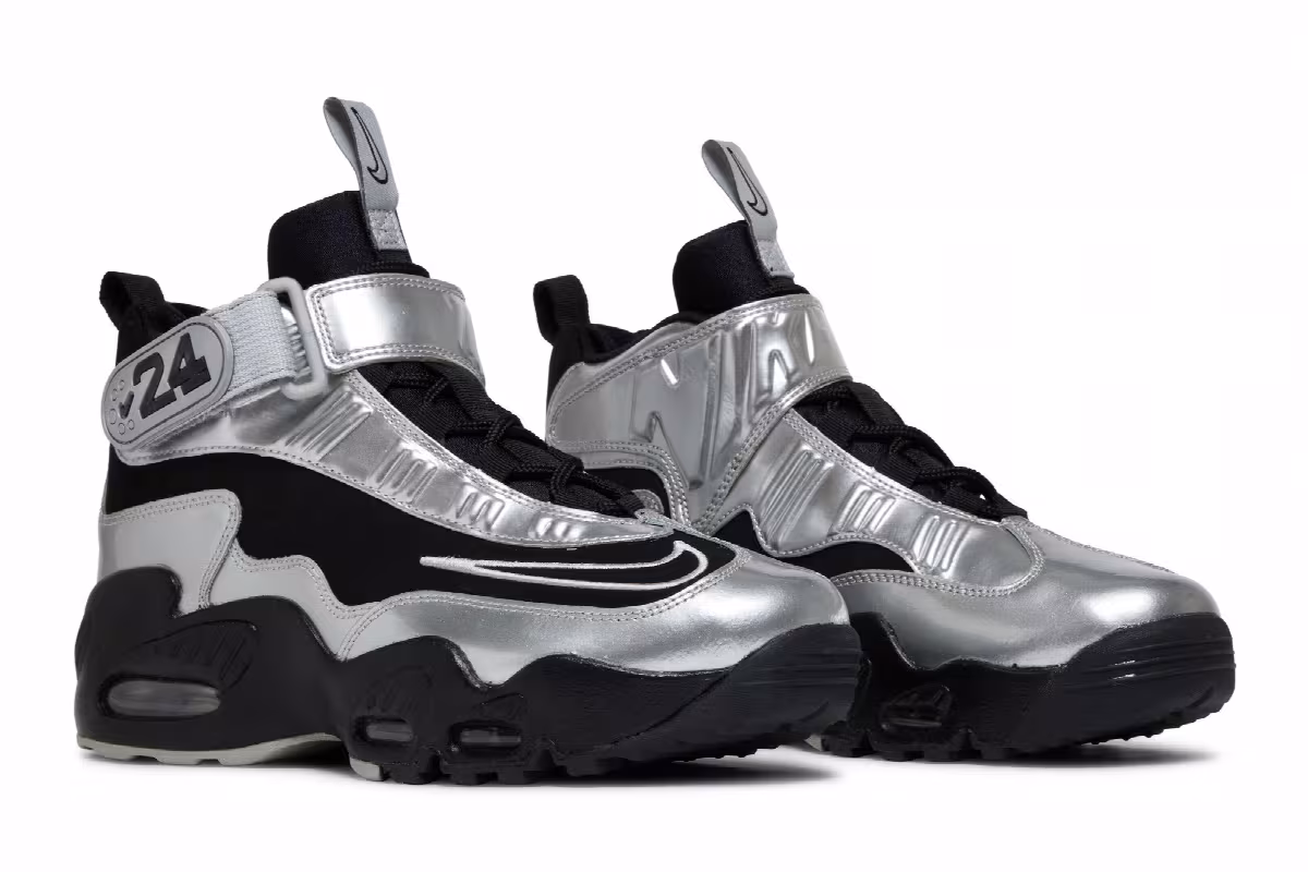 Nike Air Griffey Max 1 GS Black Metallic Silver, view 9