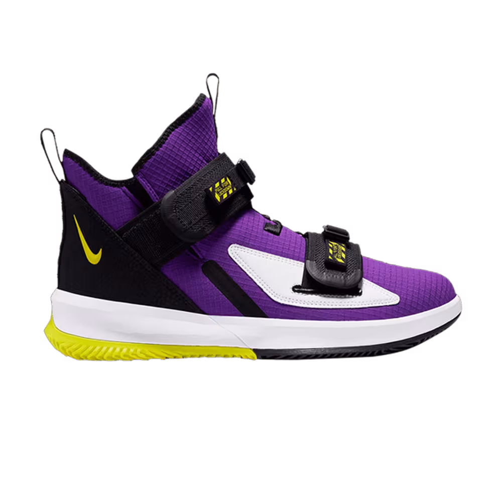 Nike LeBron Soldier 13 FlyEase 4E Wide Lakers