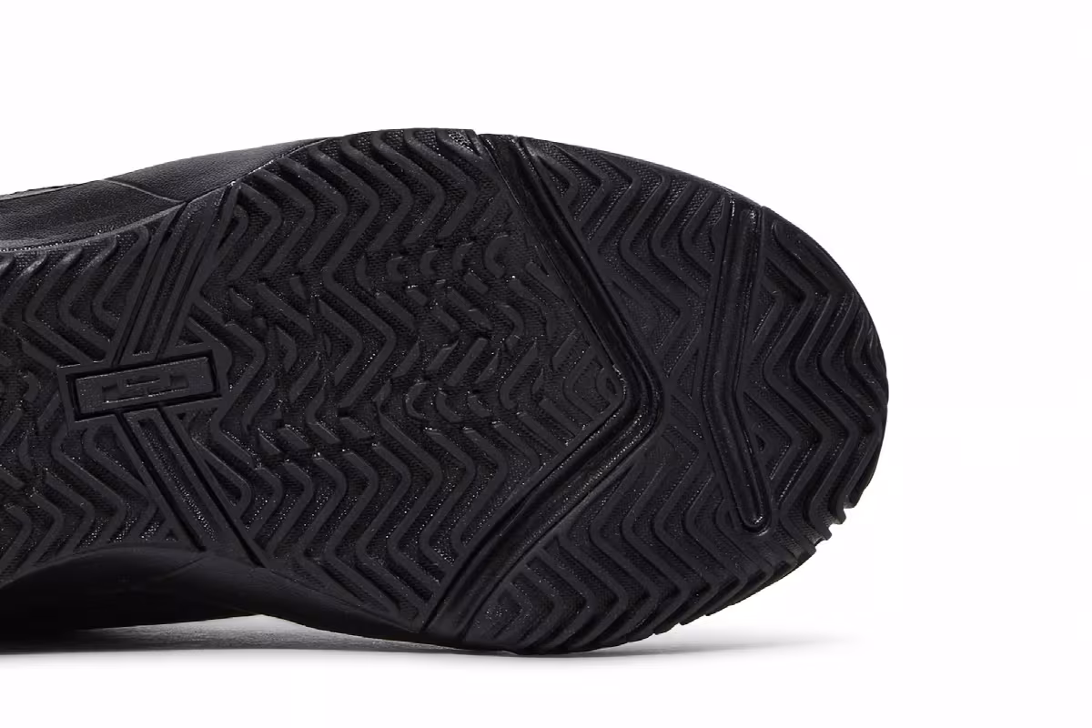 Nike LeBron Soldier 13 BP, view 6