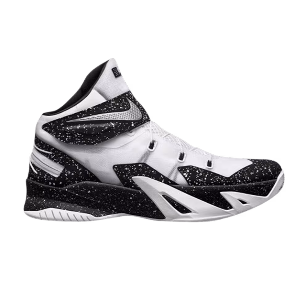 Nike LeBron Zoom Soldier 8 FlyEase GS White Black