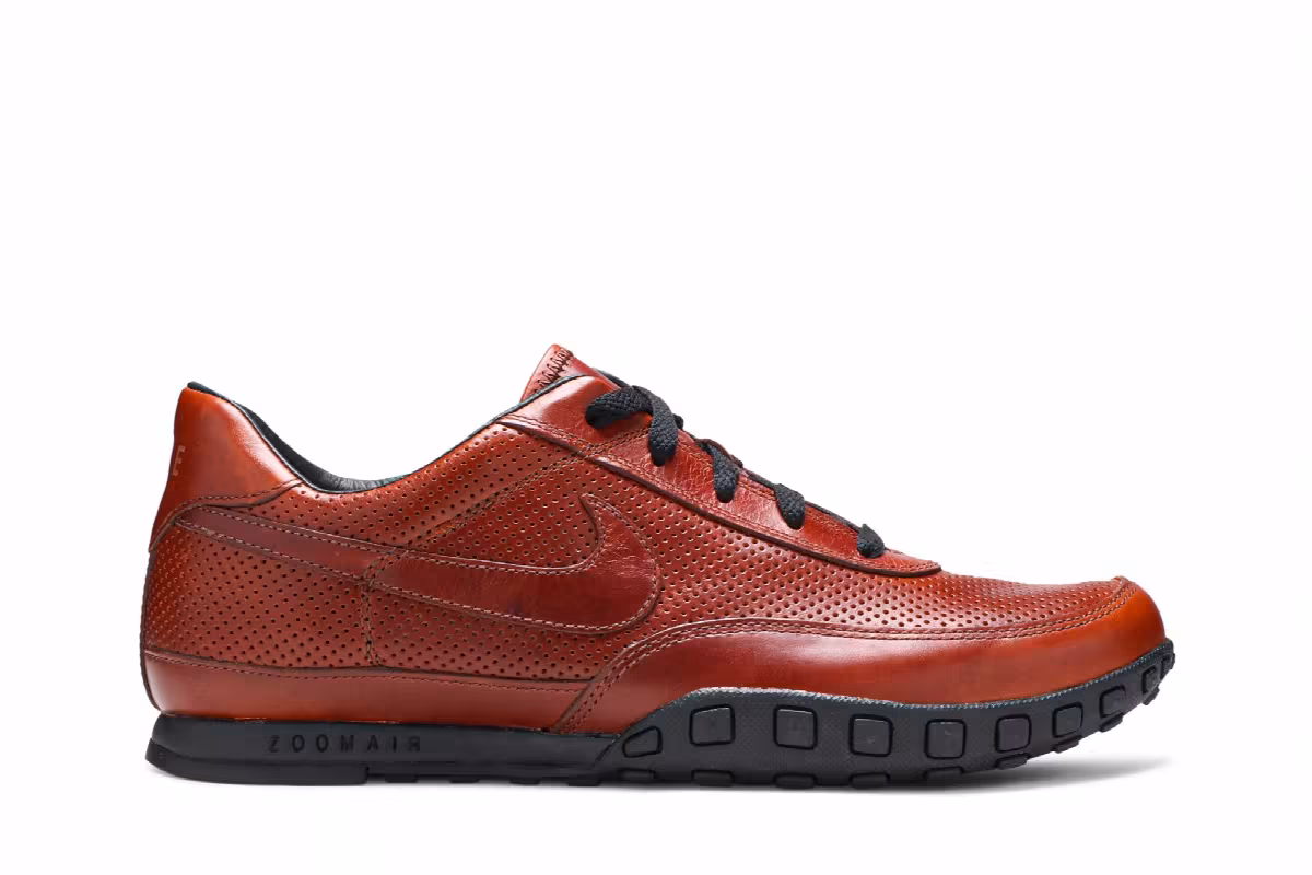 Nike Waffle Racer 3 Dark Cinder, view 2