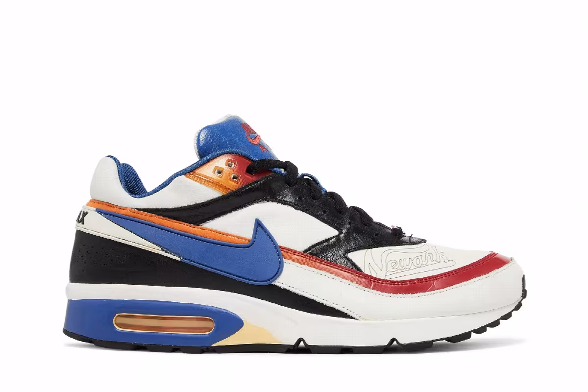 Nike Air Classic BW Premium Newark Eagles, view 2
