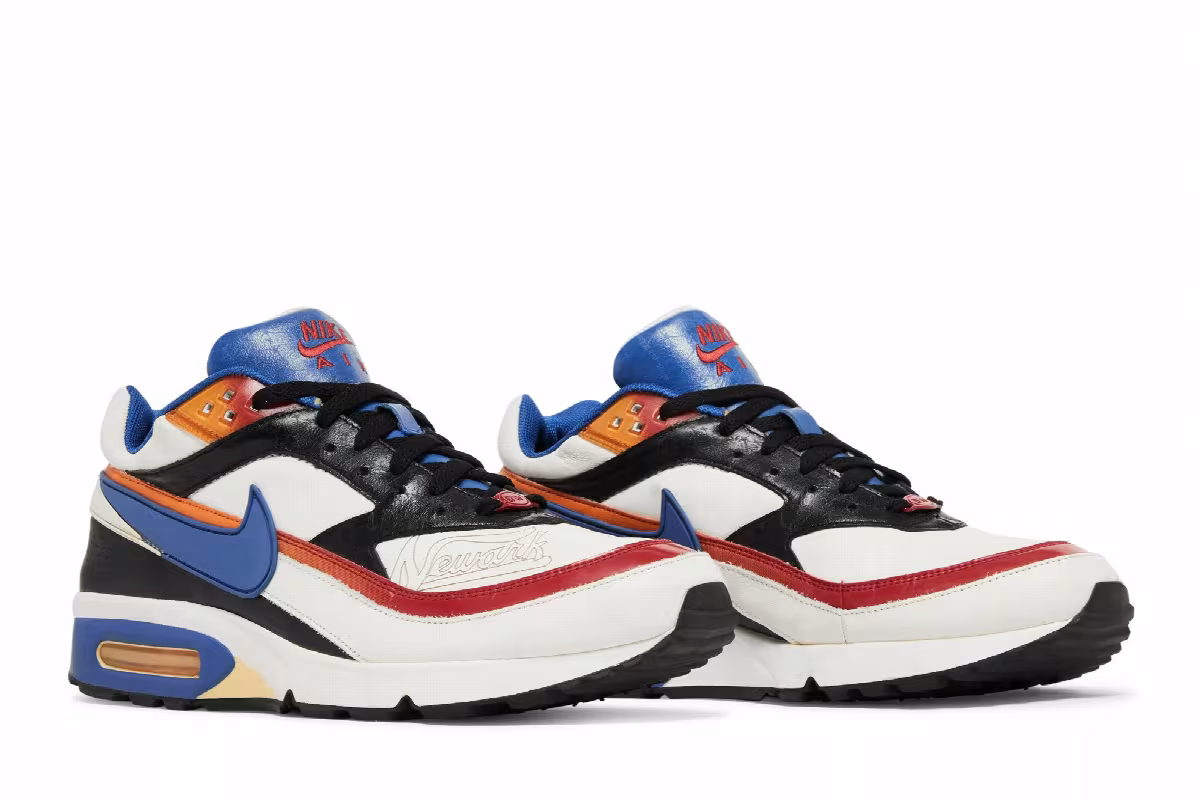 Nike Air Classic BW Premium Newark Eagles, view 9