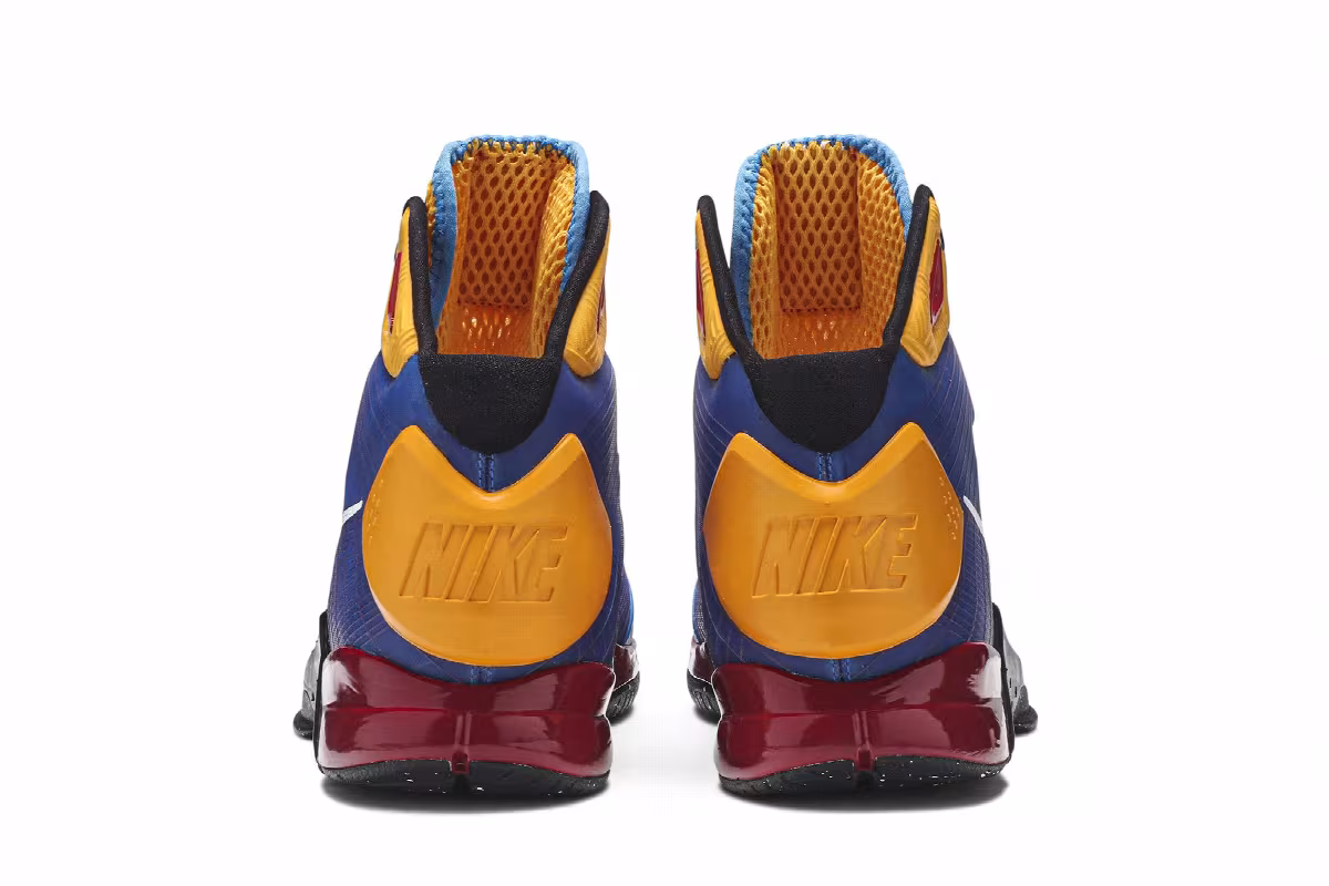 Nike Hyperdunk Supreme Kobe Barcelona Ronaldinho, view 7
