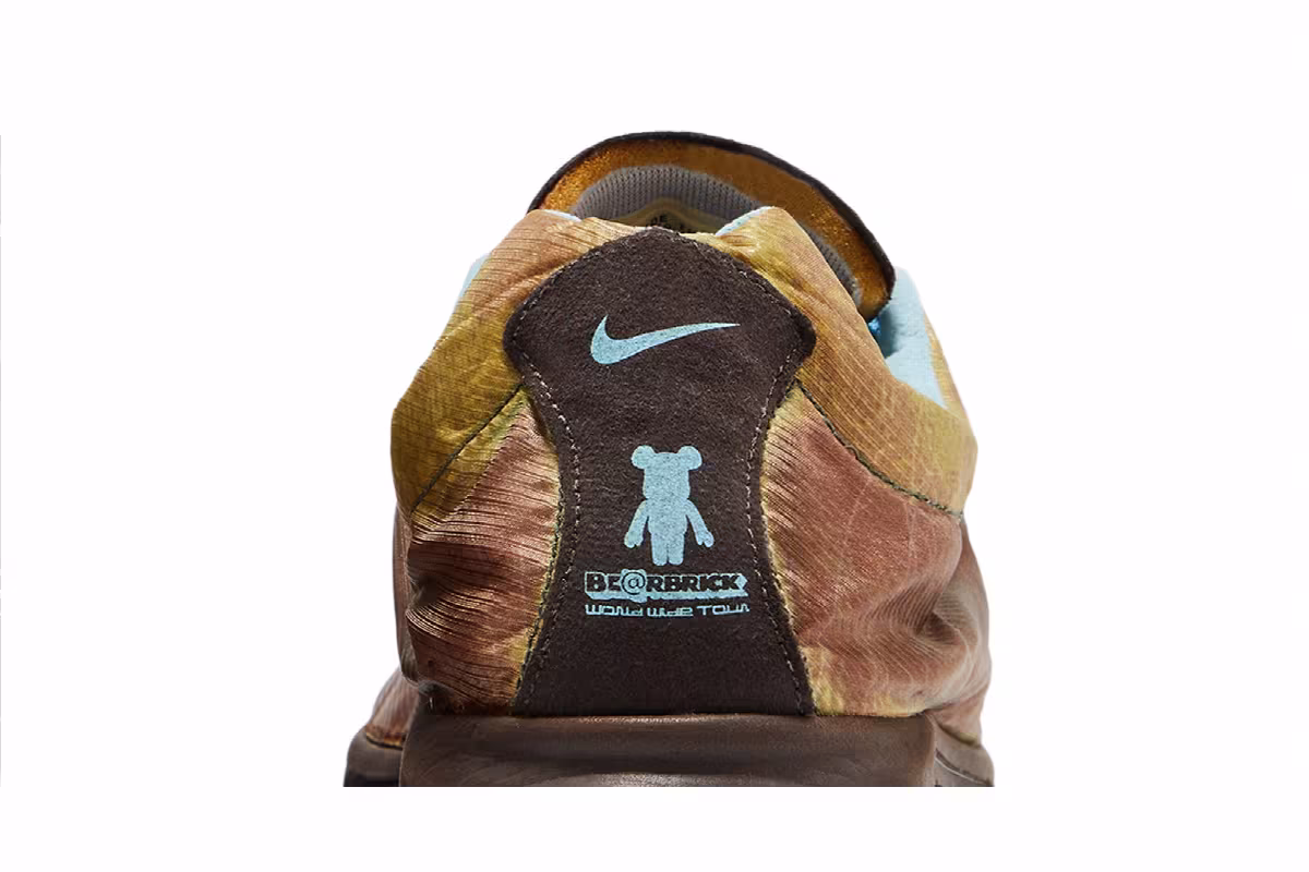 Nike Mayfly Bearbrick, view 8