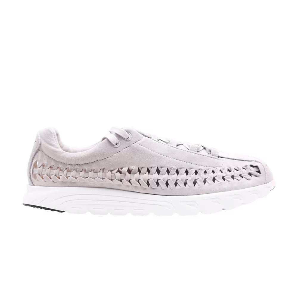 Nike Mayfly Woven Qs