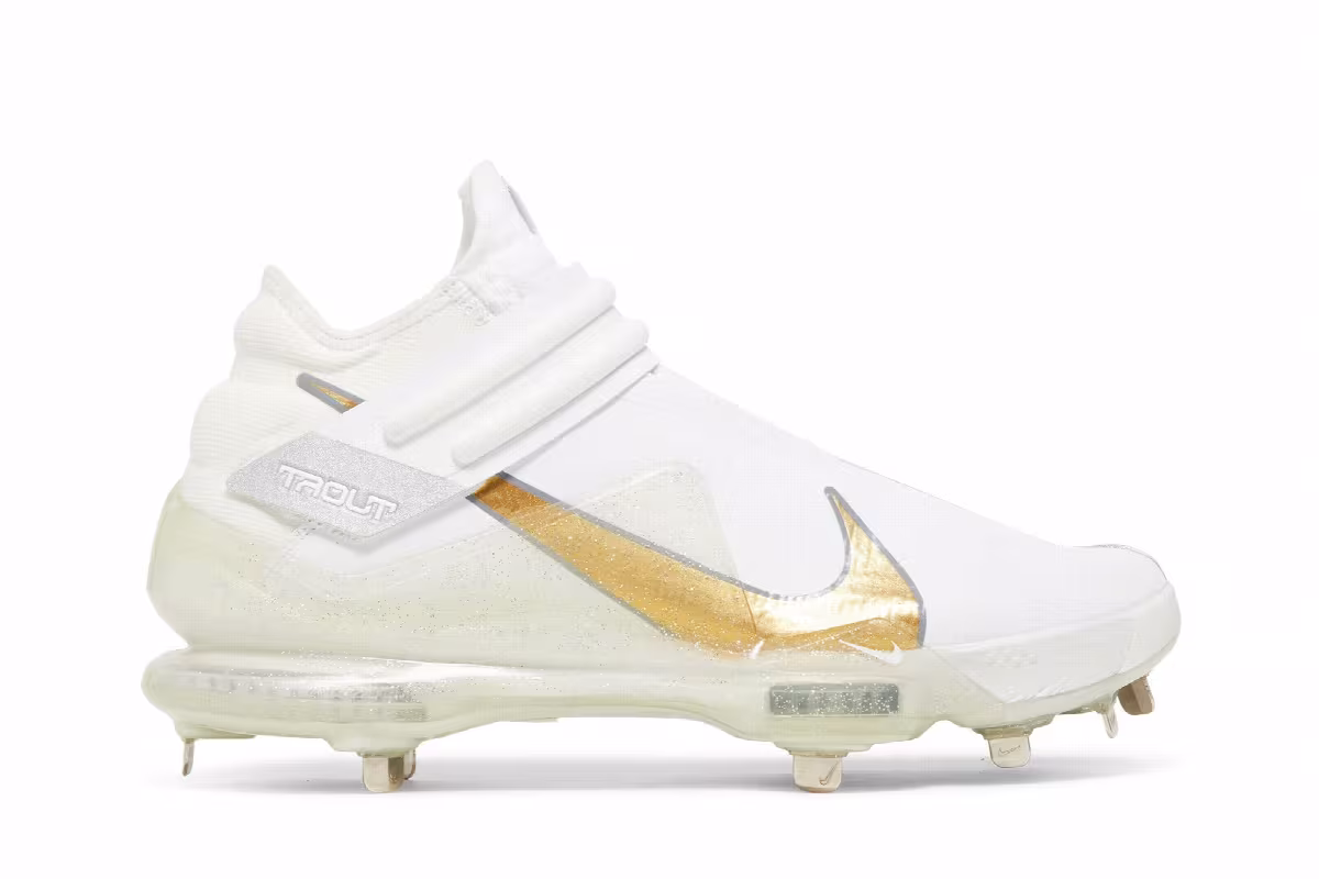 Nike Force Zoom Trout 7 Pro Mid White Metallic Gold, view 2