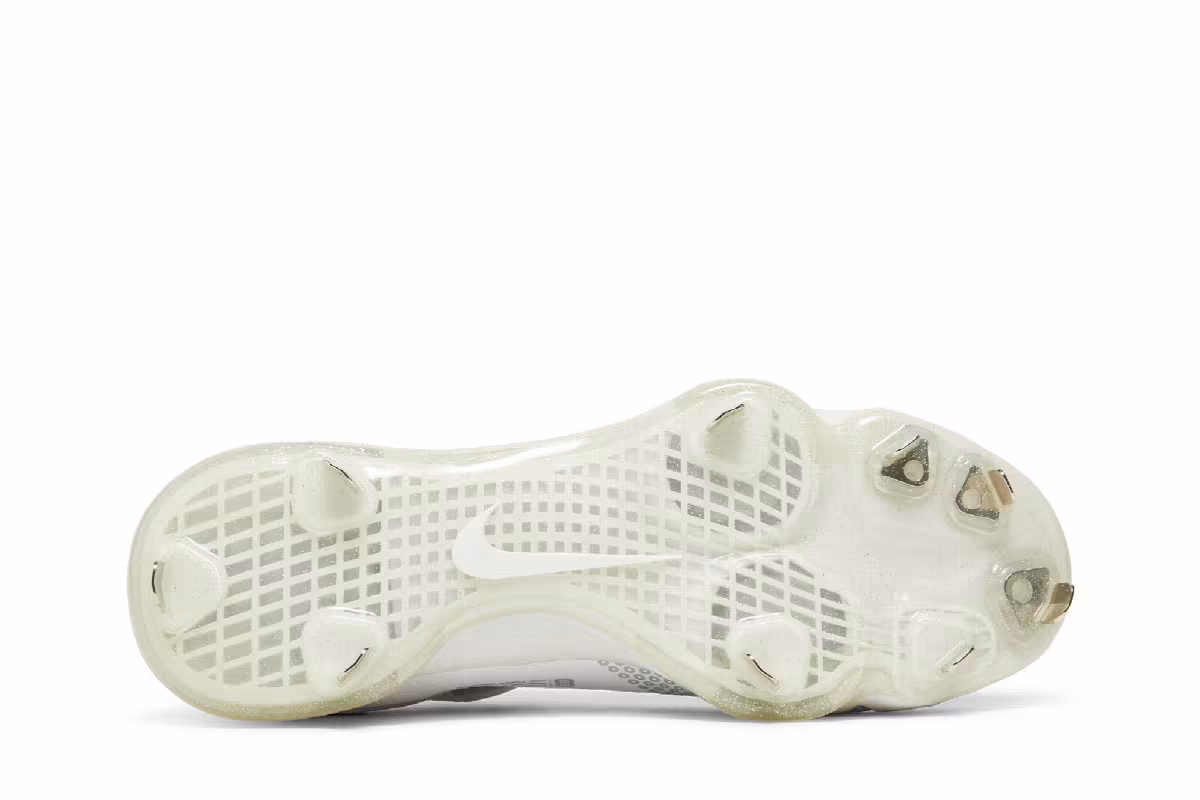 Nike Force Zoom Trout 7 Pro Mid White Metallic Gold, view 5