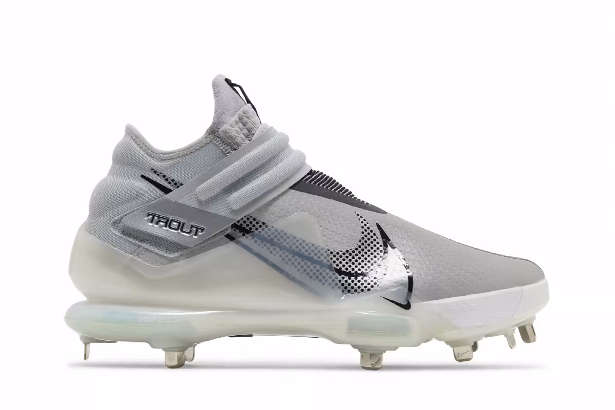 Nike Force Zoom Trout 7 Smoke Grey, view 2