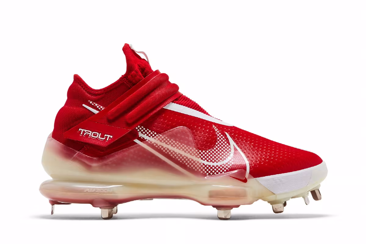 Nike Force Zoom Trout 7 Pro Mid University Red, view 2
