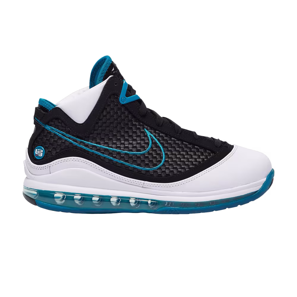 Nike Air Max LeBron 7 QS Red Carpet