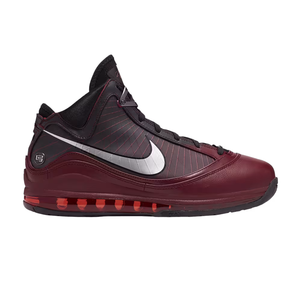 Nike Air Max LeBron 7 QS Christmas