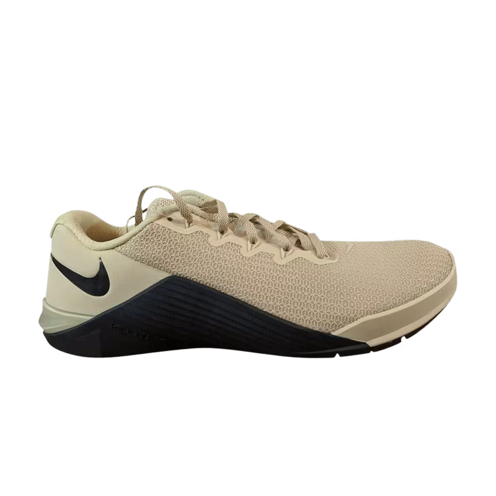 Nike Metcon 5 Tan