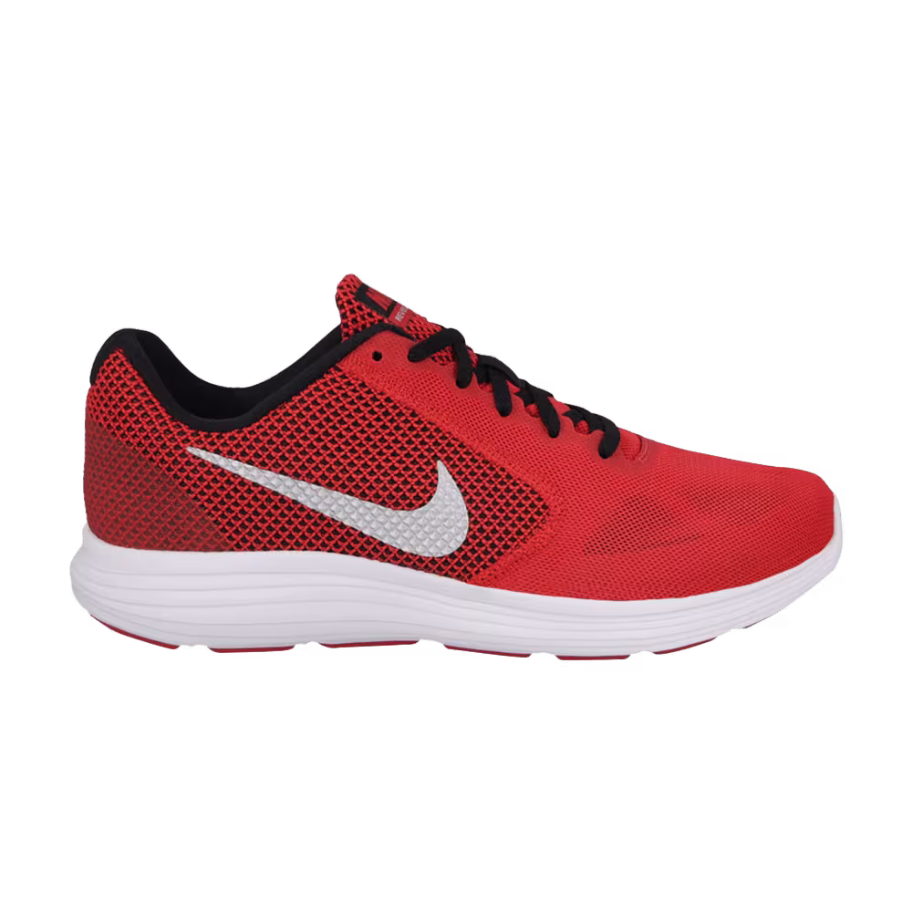 Nike Revolution 3