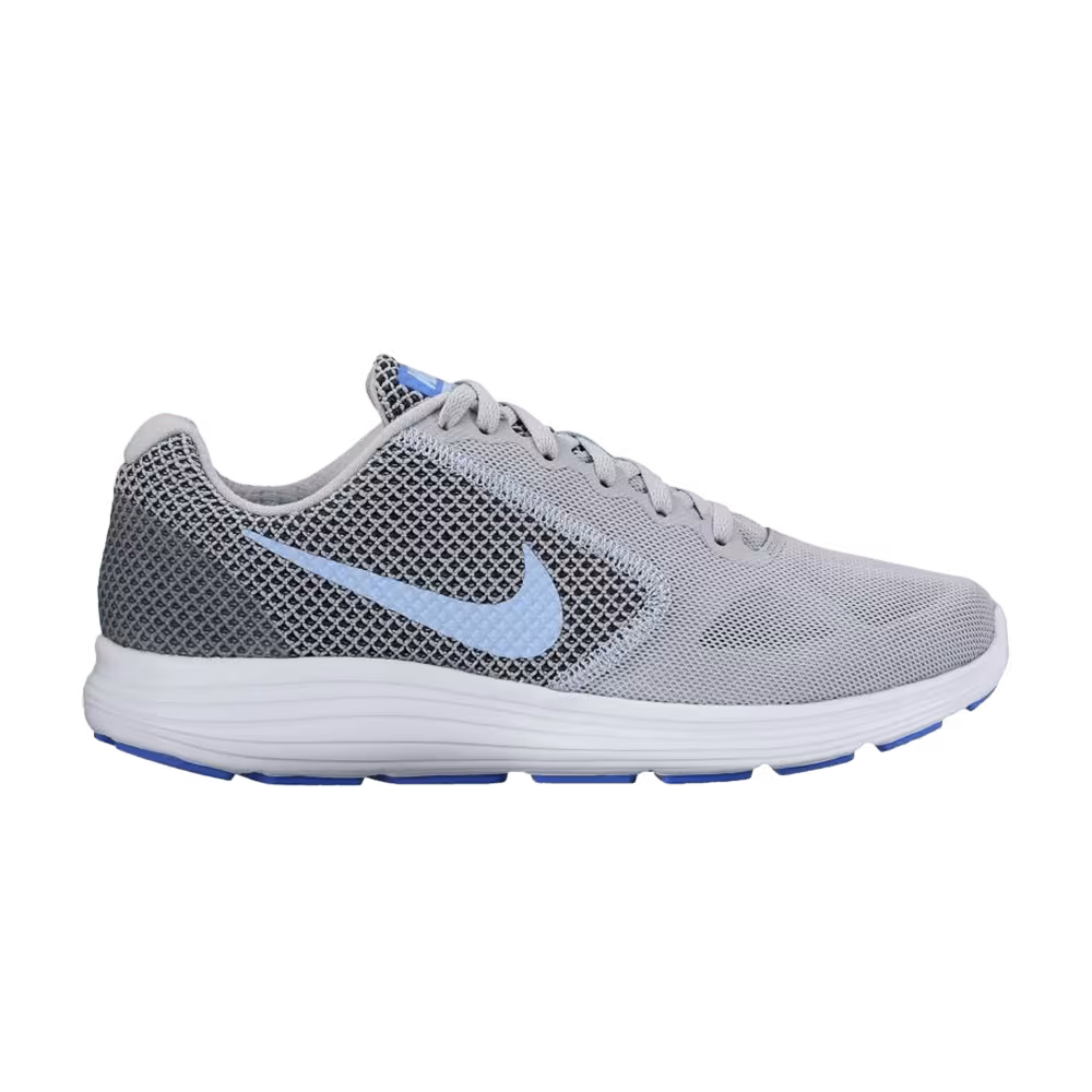 Nike Women's Revolution 3