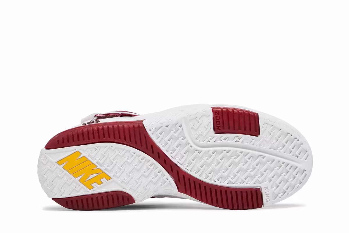 Nike Zoom Lebron 2 Triple Double, view 5