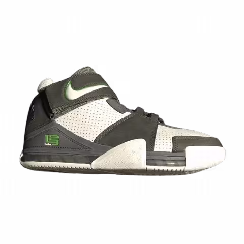 Nike Zoom LeBron 2 'Dunkman' Sample