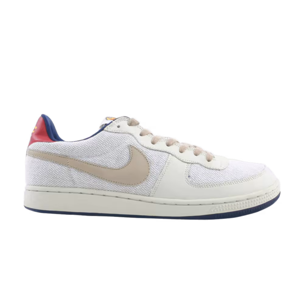 Nike Legend Tuskeegee Airmen