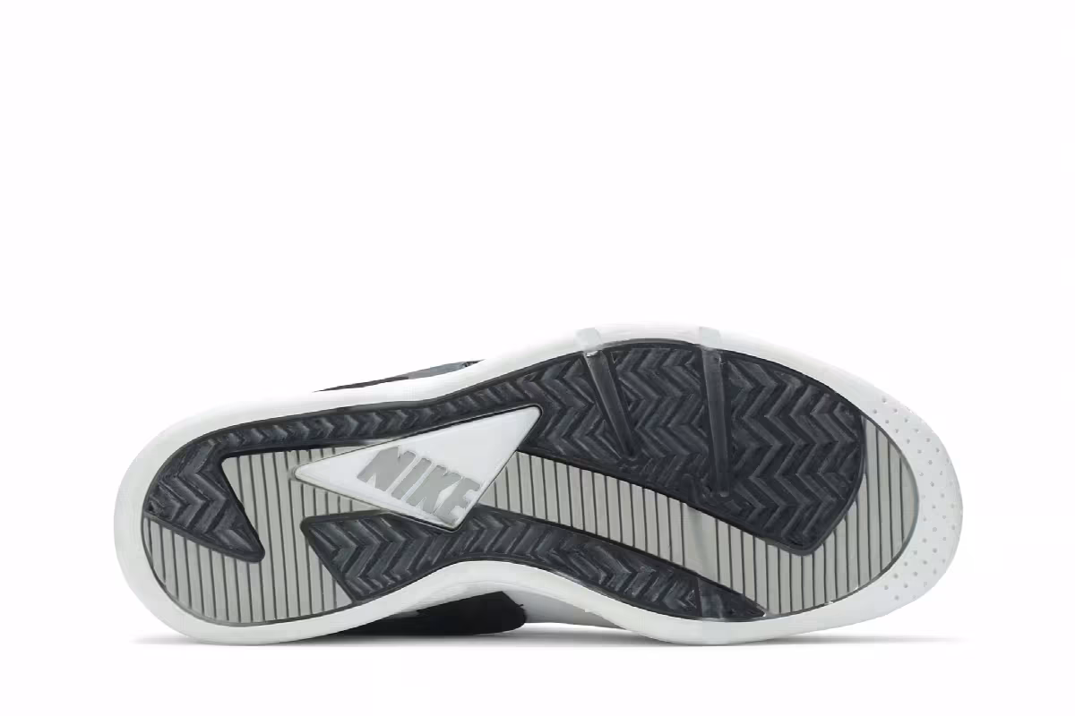Nike Air Flight Huarache White Black, view 5