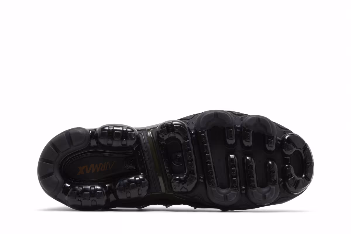 Nike Air VaporMax Plus Rough Green, view 5
