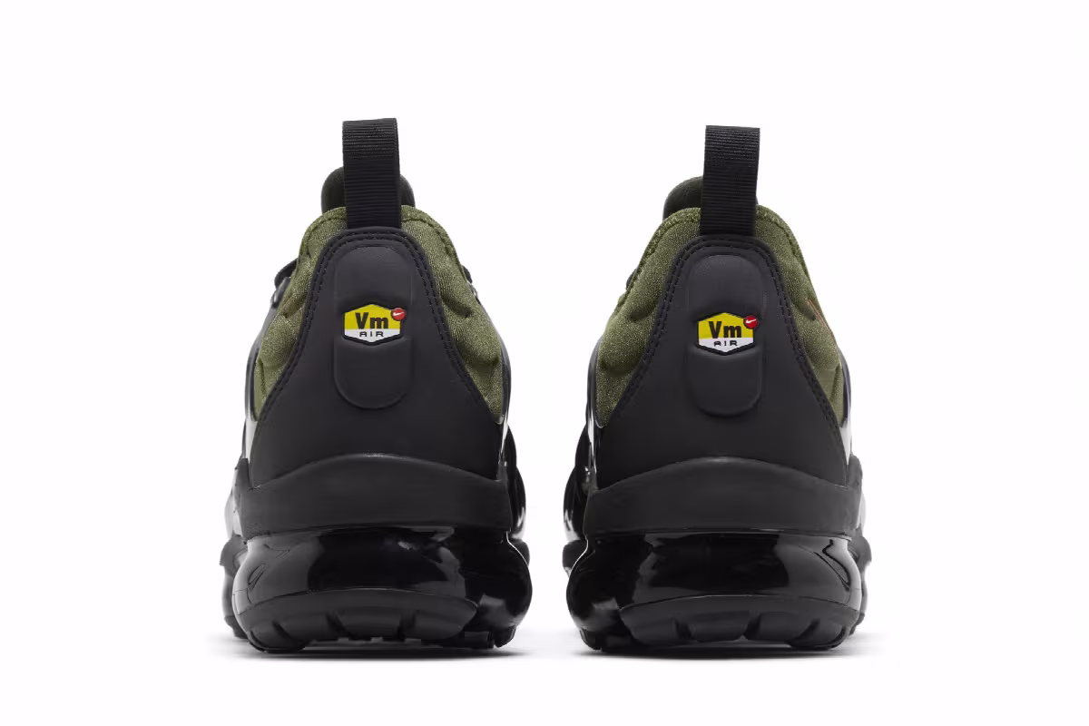 Nike Air VaporMax Plus Rough Green, view 7